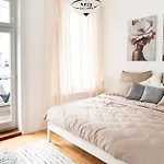 Altstadt Geverdes 2 Apartamento *